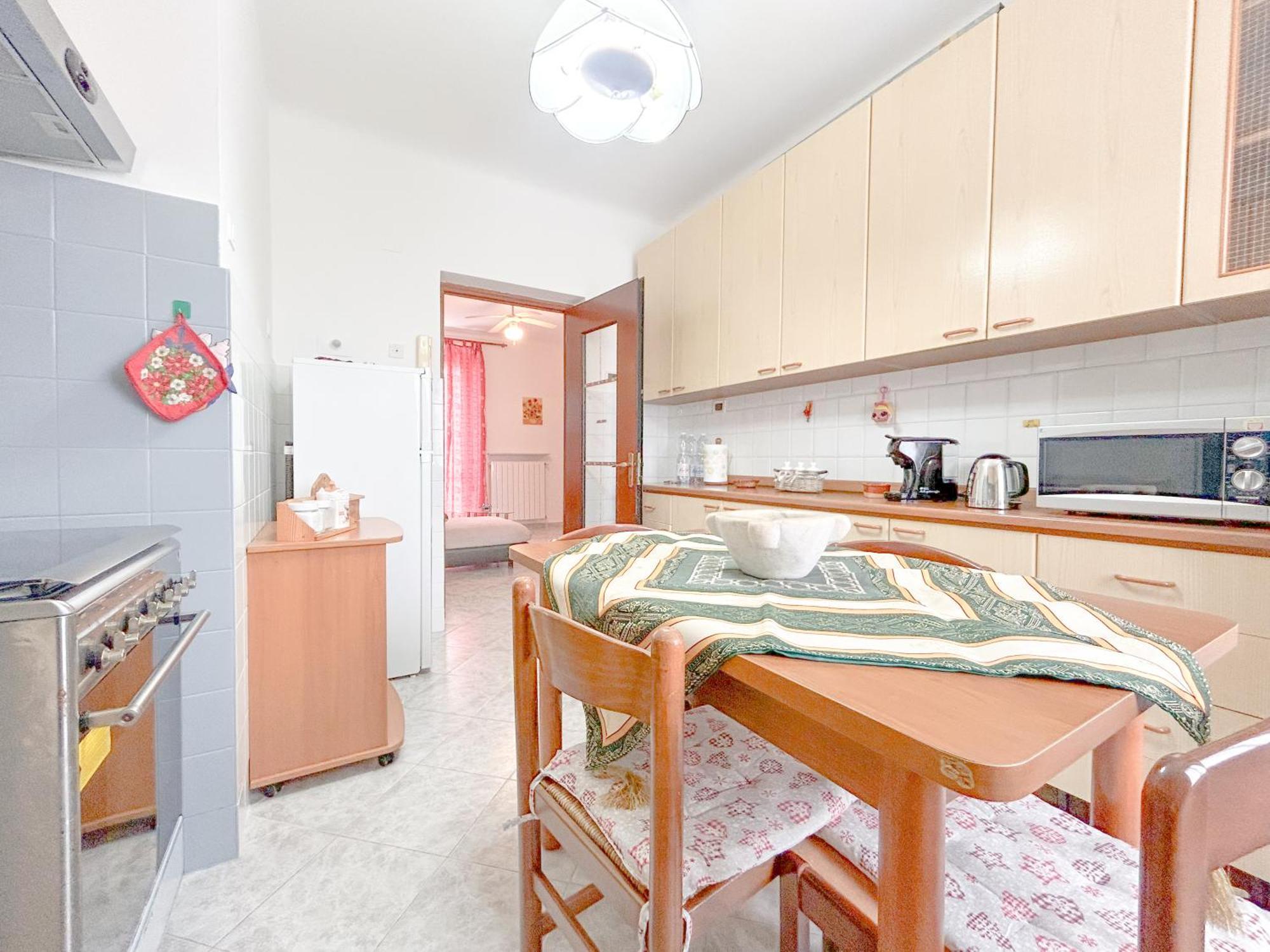 Ikea E Metro 7 Min - Con Free Wifi Apartment